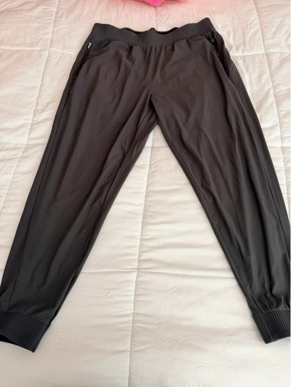 Gray polyester & elastane joggers with zipper pockets, L